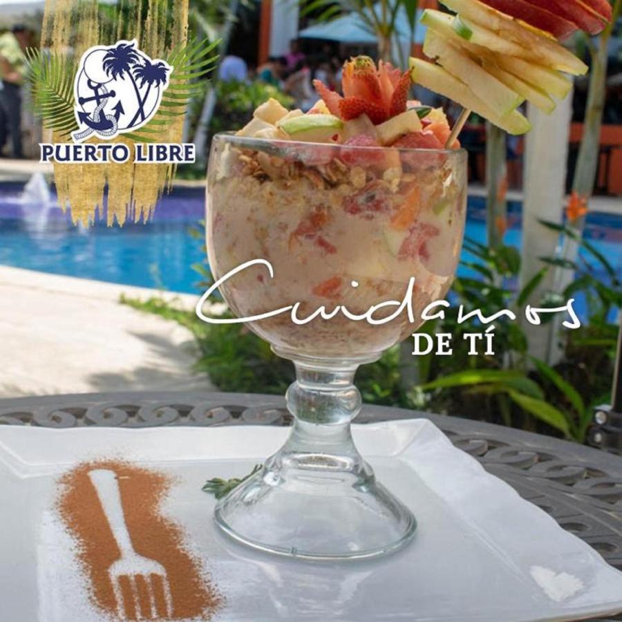 Hotel Puerto Libre Puerto Barrios Exteriör bild